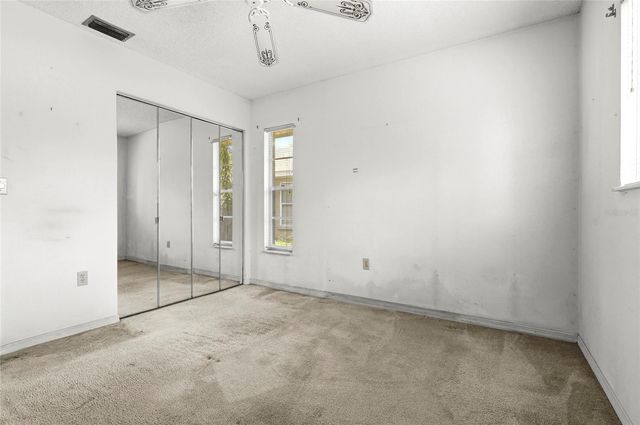 6909 9TH COURT E, Sarasota, FL 34243
