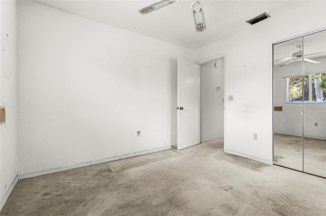 6909 9TH COURT E, Sarasota, FL 34243