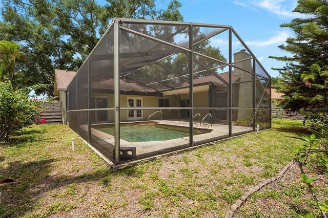 6909 9TH COURT E, Sarasota, FL 34243
