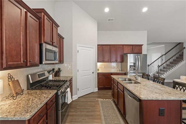 100 Camden Lake Way, Villa Rica, GA 30180