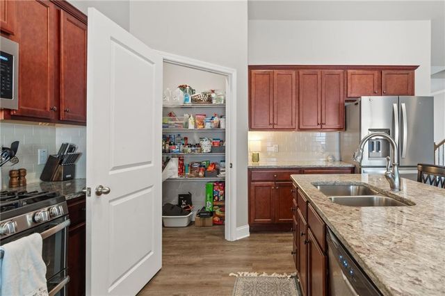 100 Camden Lake Way, Villa Rica, GA 30180
