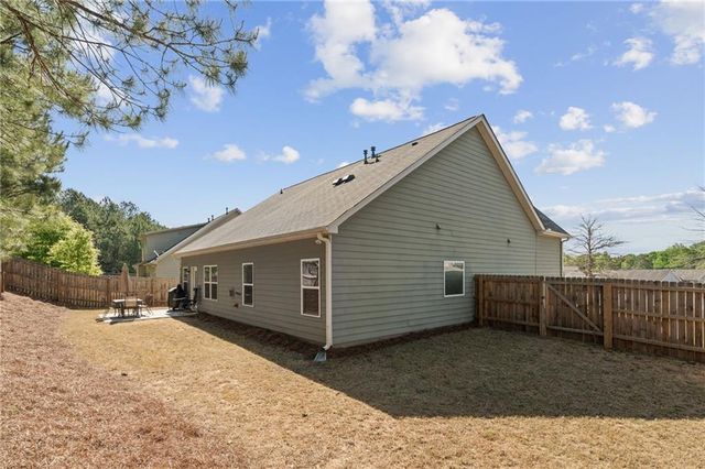 100 Camden Lake Way, Villa Rica, GA 30180