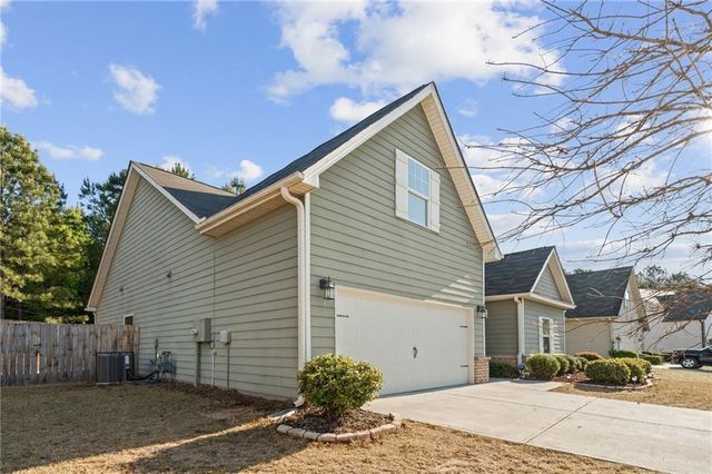 100 Camden Lake Way, Villa Rica, GA 30180