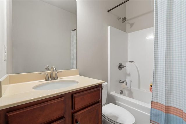 100 Camden Lake Way, Villa Rica, GA 30180