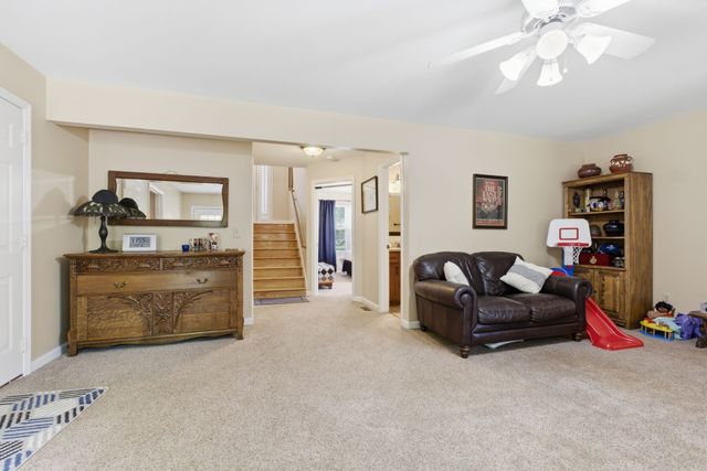 4921 Seiner Ct, Hermitage, TN 37076