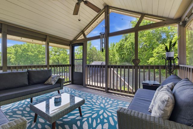 4921 Seiner Ct, Hermitage, TN 37076