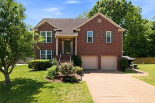 4921 Seiner Ct, Hermitage, TN 37076