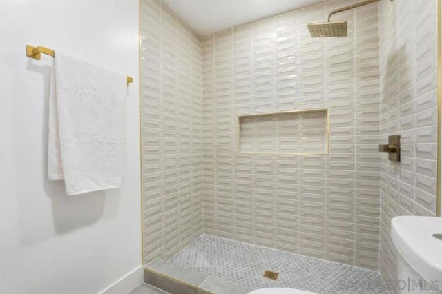 5822 Stadium St, San Diego, CA 92122