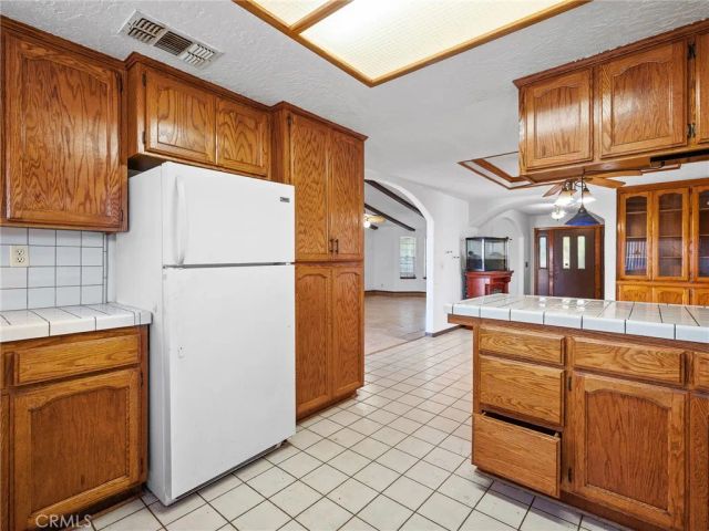 8672 Sierra Vista, Phelan, CA 92371