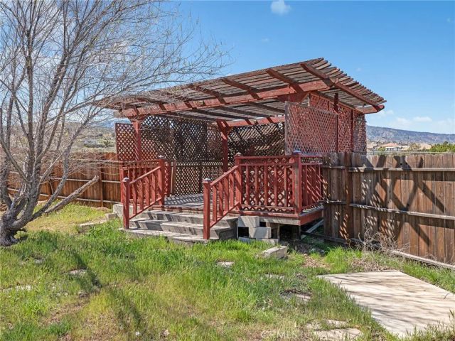 8672 Sierra Vista, Phelan, CA 92371