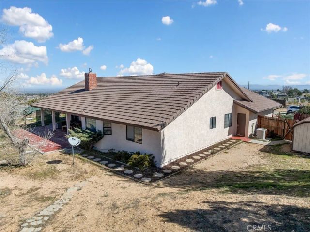 8672 Sierra Vista, Phelan, CA 92371