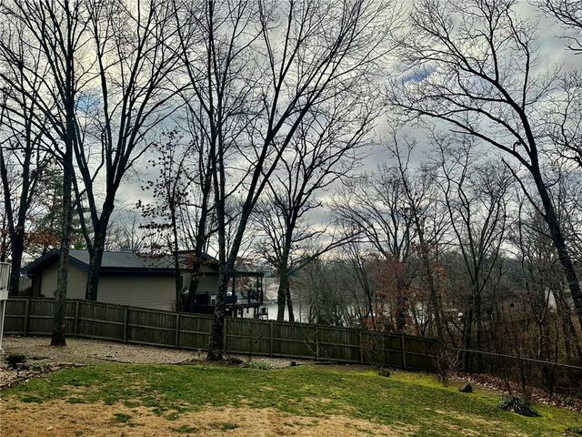 4 Lois Lane, Bella Vista, AR 72715