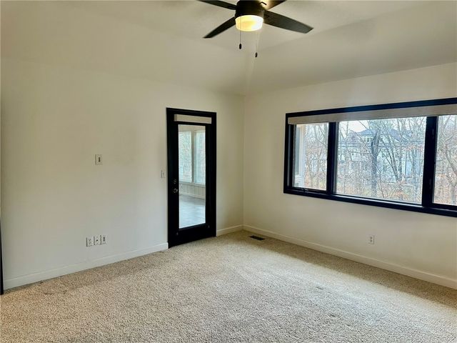 4 Lois Lane, Bella Vista, AR 72715