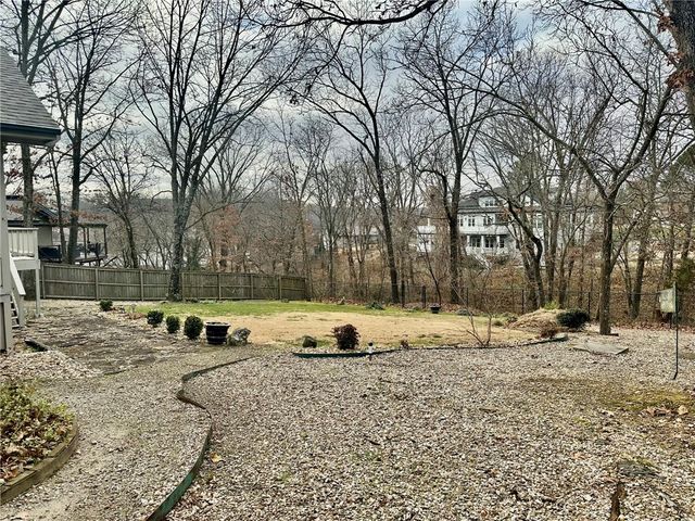 4 Lois Lane, Bella Vista, AR 72715