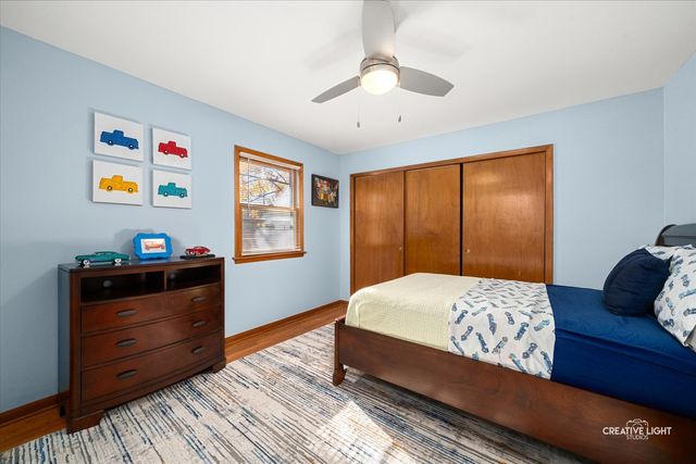 742 N Glenwood Place, Aurora, IL 60506