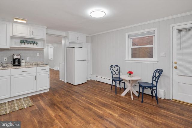 2100 HERMITAGE AVE, Silver Spring, MD 20902