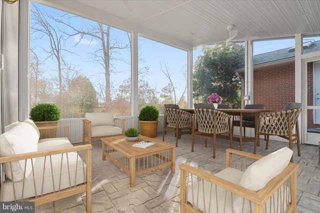 2100 HERMITAGE AVE, Silver Spring, MD 20902