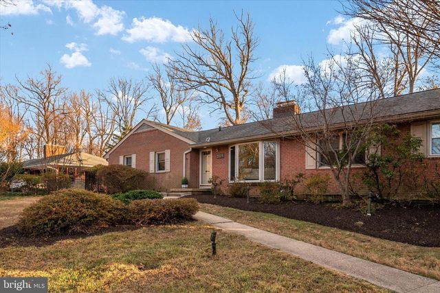 2100 HERMITAGE AVE, Silver Spring, MD 20902