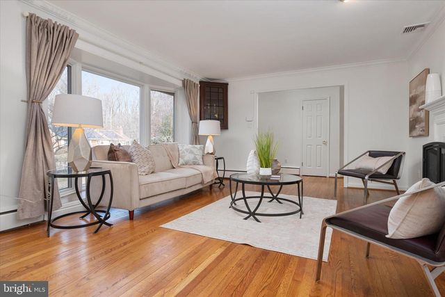 2100 HERMITAGE AVE, Silver Spring, MD 20902