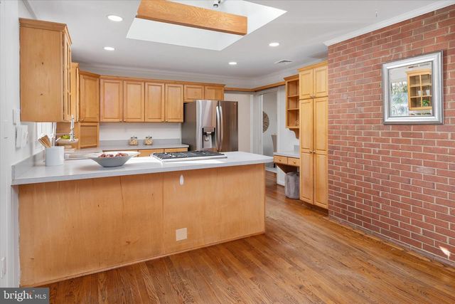 2100 HERMITAGE AVE, Silver Spring, MD 20902