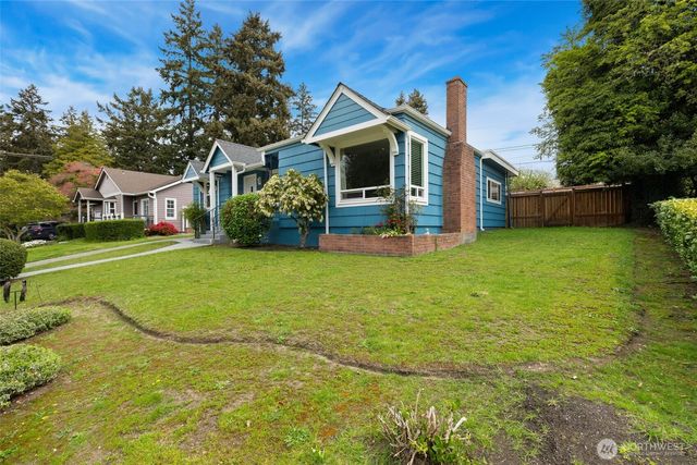 319 Contra Costa Avenue, Fircrest, WA 98466