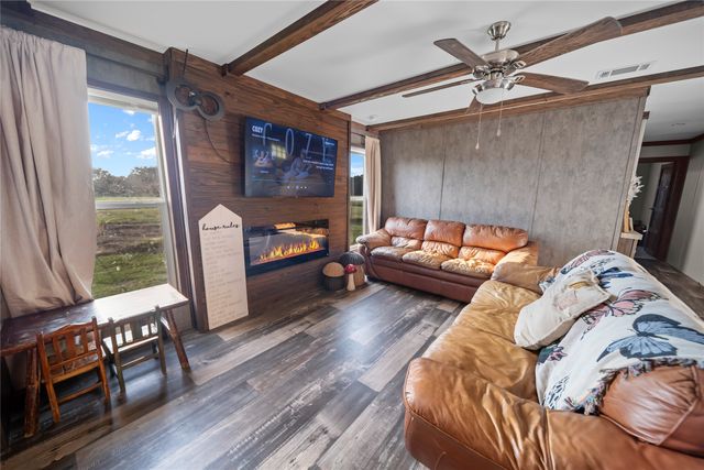 11757 County Road 2429, Kemp, TX 75143