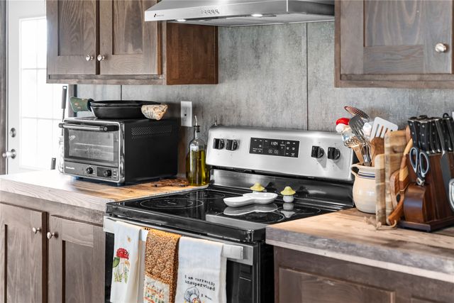 11757 County Road 2429, Kemp, TX 75143