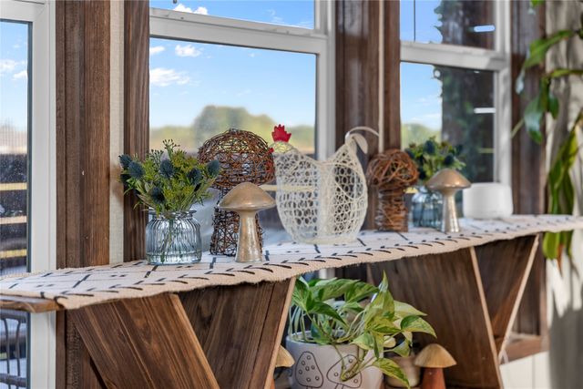 11757 County Road 2429, Kemp, TX 75143