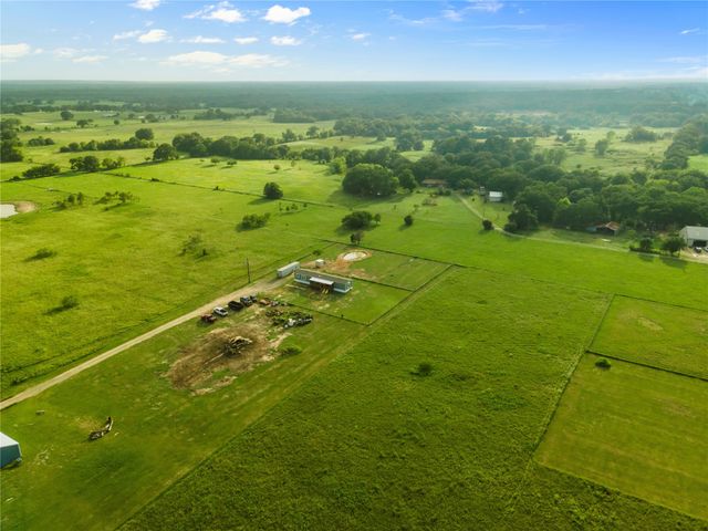 11757 County Road 2429, Kemp, TX 75143
