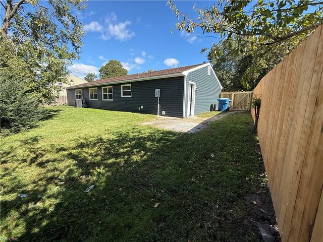 3537 Plum CRES, Virginia Beach, VA 23453