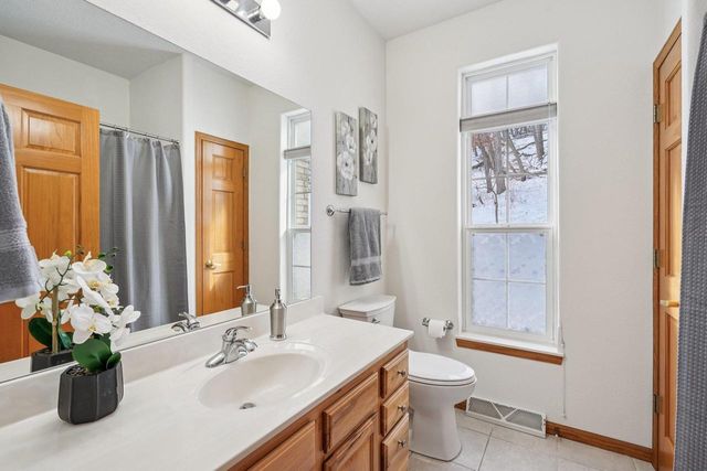 W11557 Island View Court, Lodi, WI 53555