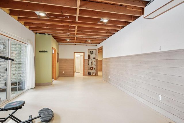 W11557 Island View Court, Lodi, WI 53555