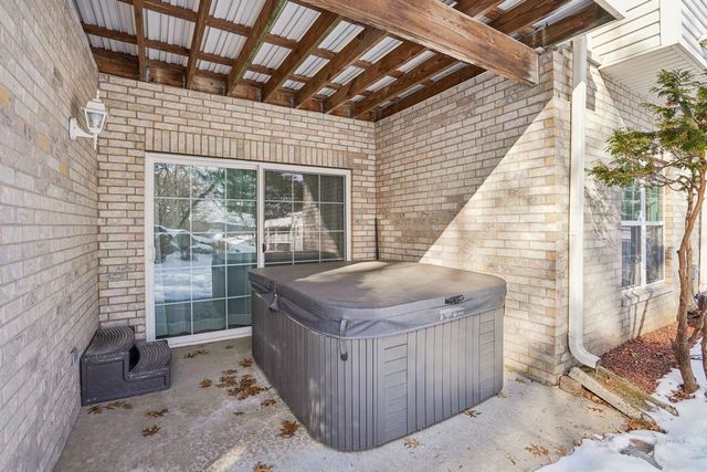 W11557 Island View Court, Lodi, WI 53555