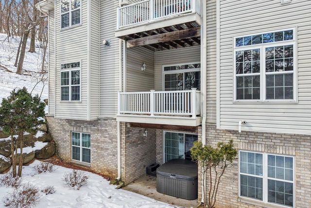 W11557 Island View Court, Lodi, WI 53555