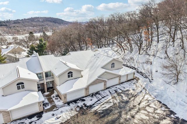 W11557 Island View Court, Lodi, WI 53555