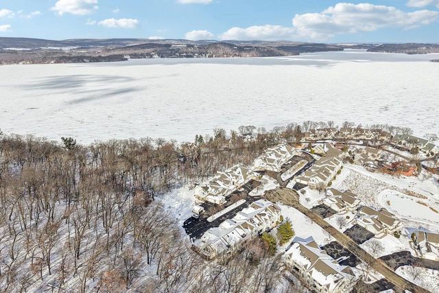 W11557 Island View Court, Lodi, WI 53555