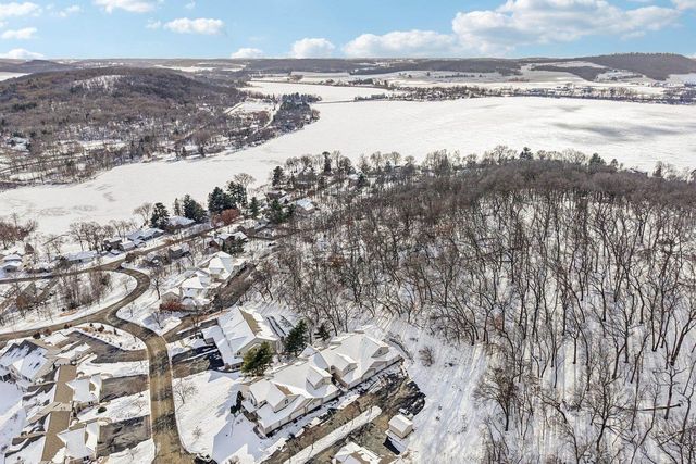 W11557 Island View Court, Lodi, WI 53555