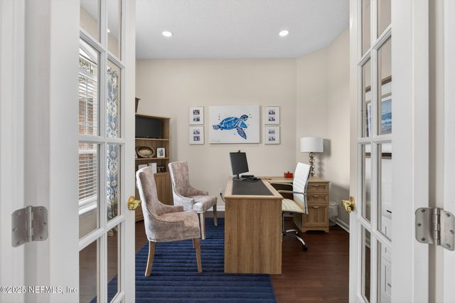 8810 TIMBERJACK Lane, Jacksonville, FL 32256