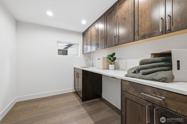 1533 38th Avenue E, Seattle, WA 98112