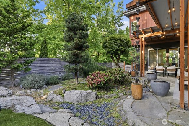 1533 38th Avenue E, Seattle, WA 98112