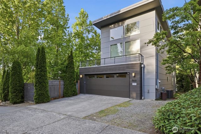 1533 38th Avenue E, Seattle, WA 98112