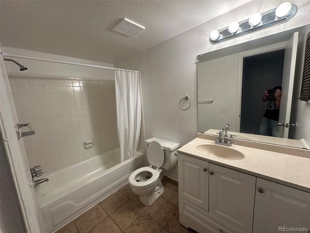 14500 E 2nd Ave 209A, Aurora, CO 80011