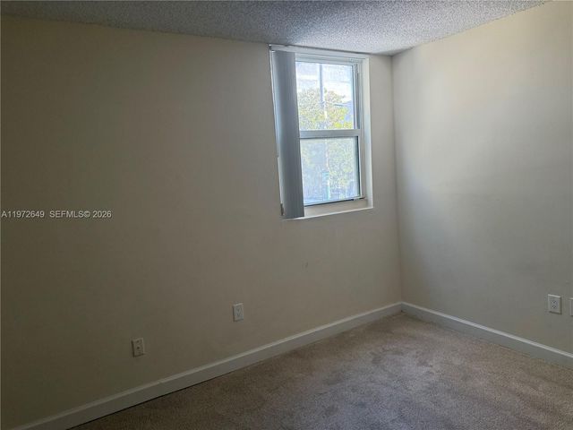 915 NW 1st Ave LTH118, Miami, FL 33136