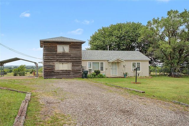 15655 Sooner Avenue, Maysville, OK 73057