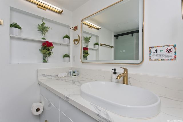 1777 Ala Moana Boulevard 937, Honolulu, HI 96815