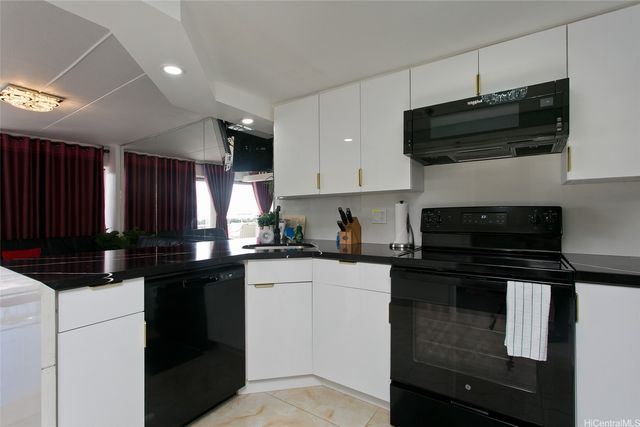 1777 Ala Moana Boulevard 937, Honolulu, HI 96815