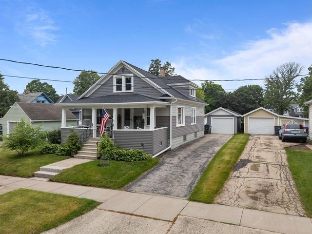 206 WEBSTER STREET, Neenah, WI 54956