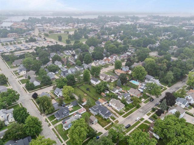 206 WEBSTER STREET, Neenah, WI 54956