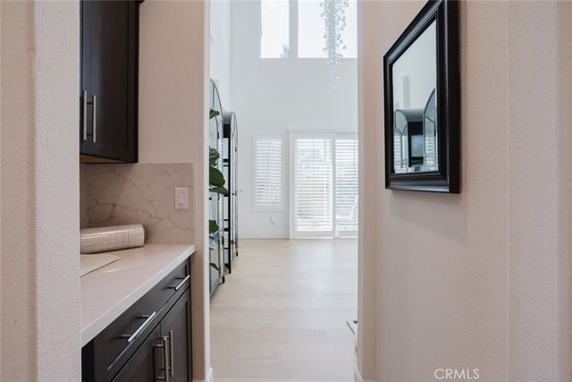 11743 Canoga Avenue, Chatsworth, CA 91311