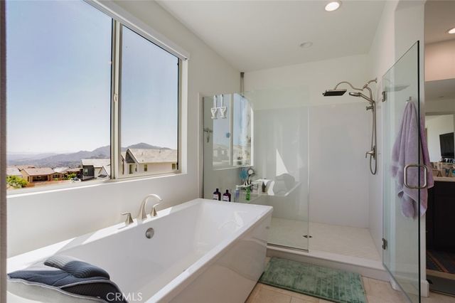 11743 Canoga Avenue, Chatsworth, CA 91311